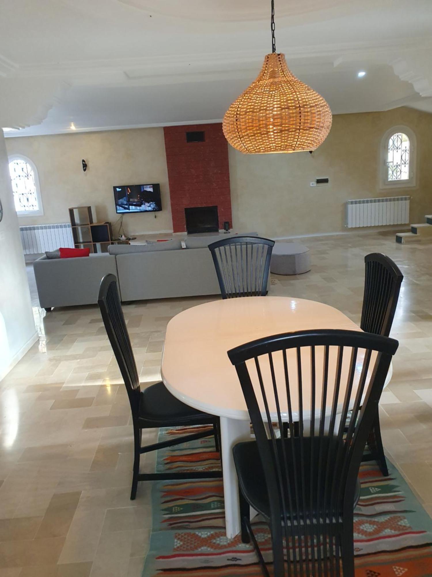 Mille & Nuit Villa Al Maqarisah