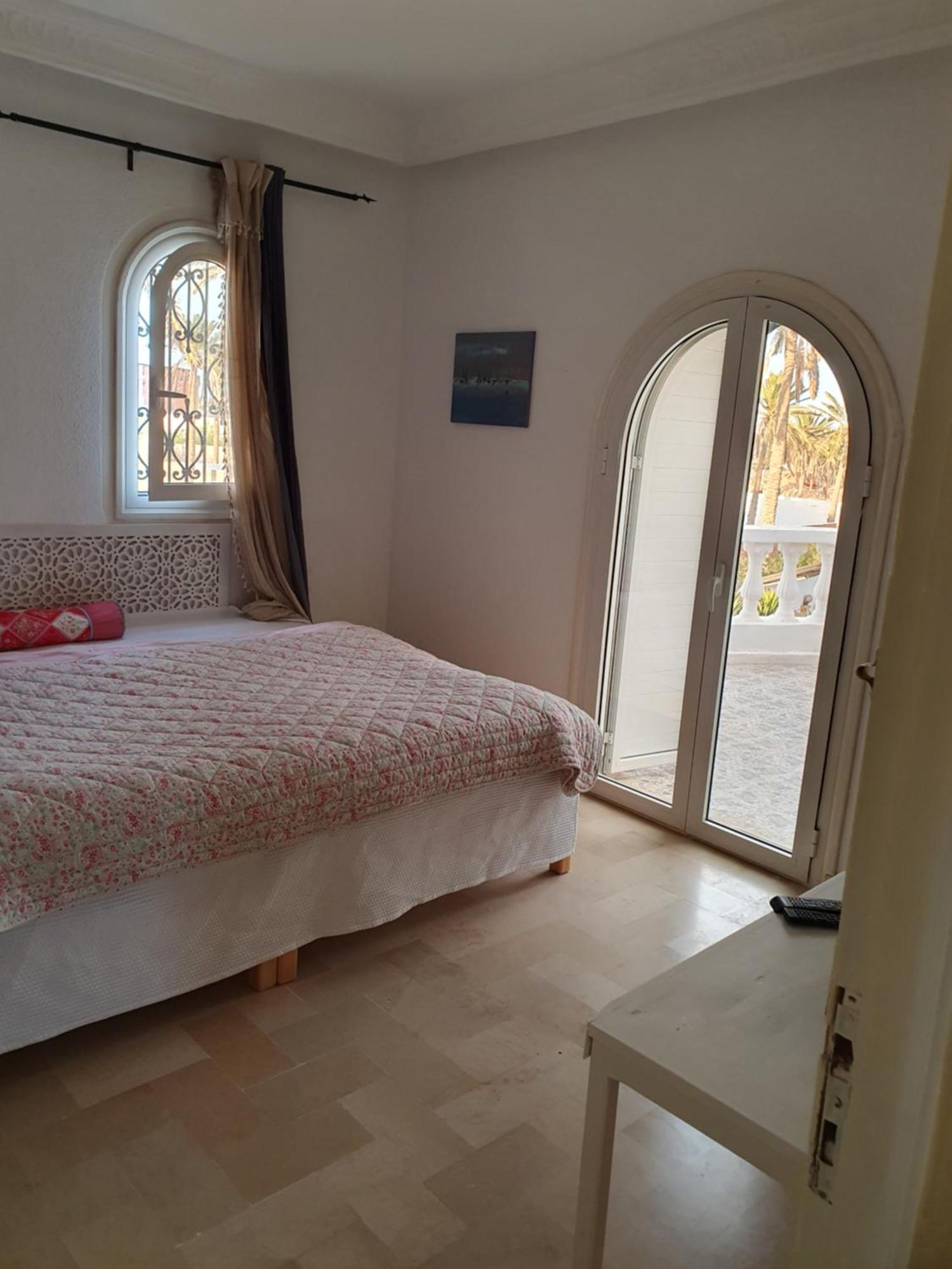 Villa Mille & Nuit Al Maqarisah
